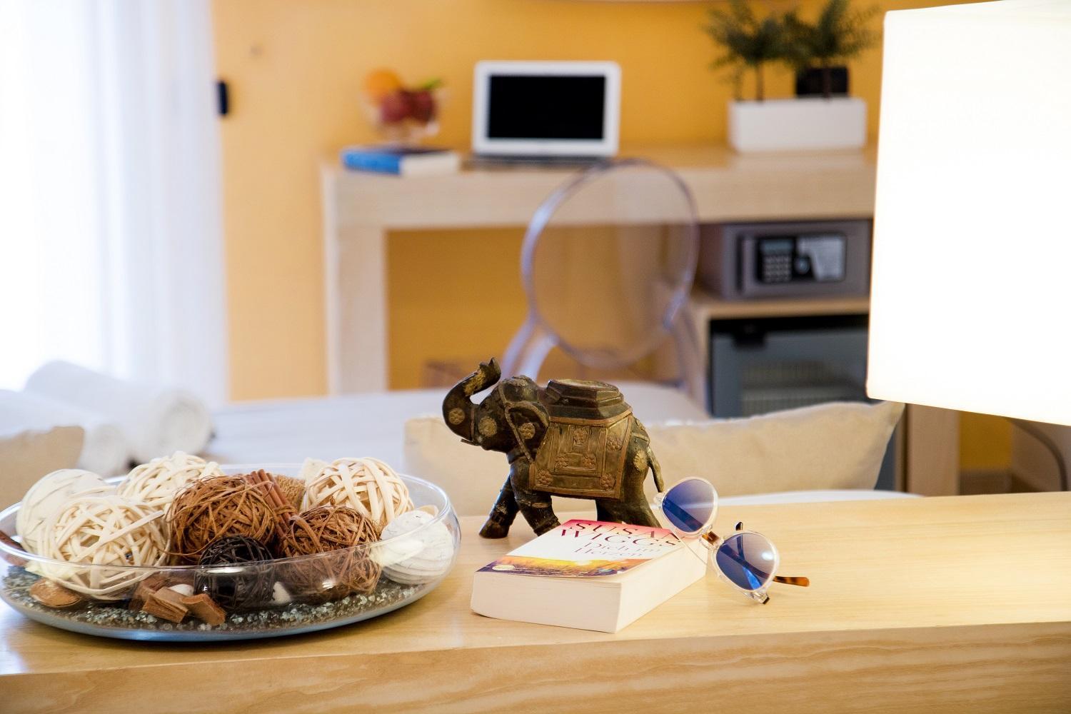 Family Room,1209457207:JPEG