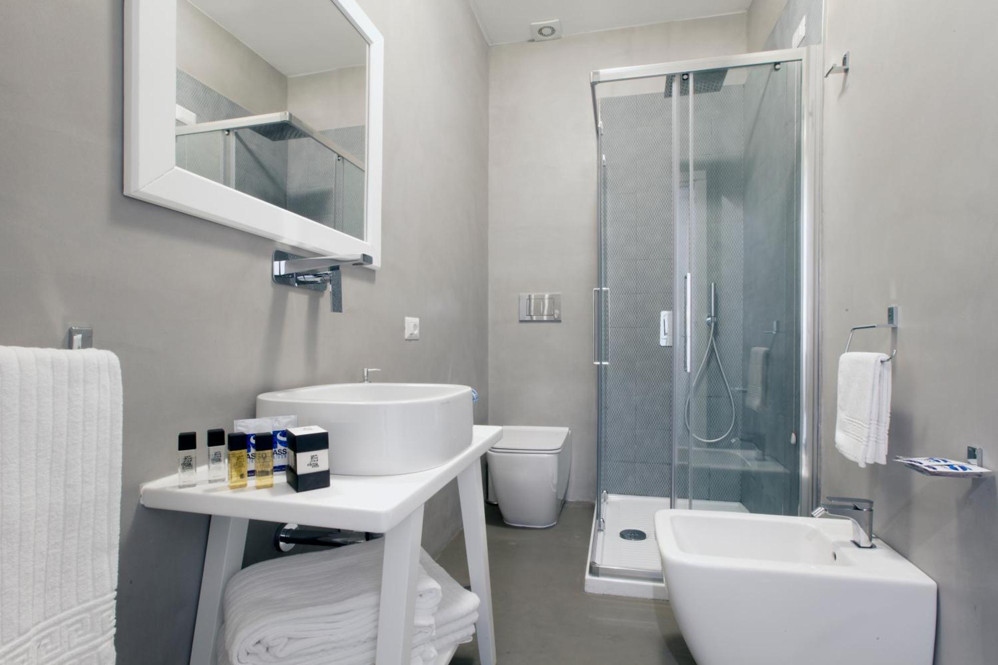 Junior Suite,1553453533:JPEG