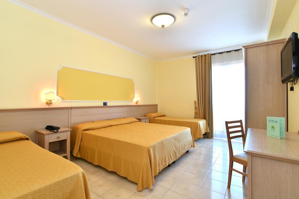 Chambre Quadruple - Vue sur Mer